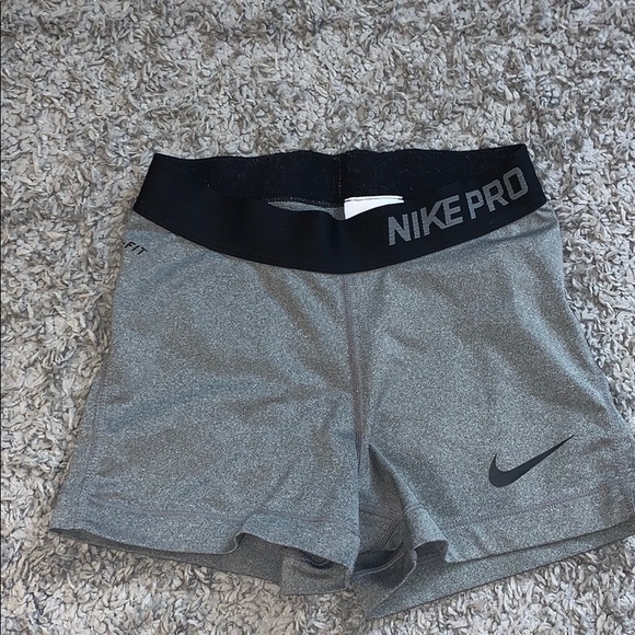 Nike Pants - Preloved Nike pros! Nike Pants - Preloved Nike pros!